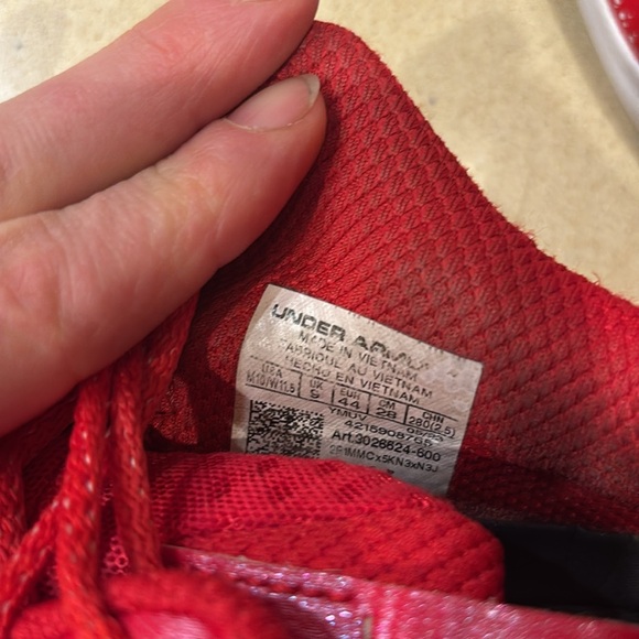 Red Steph Curry sneakers men’s 10, insoles are replaced - please see photos - Picture 9 of 9